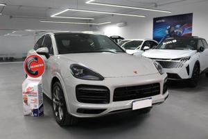 PORSCHE Cayenne Coupé 3.0 340 CV PDK