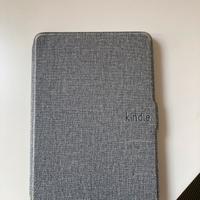 Kindle poco usato + Custodia inclusa