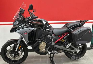 Ducati Multistrada V4S TRAVEL & RADAR