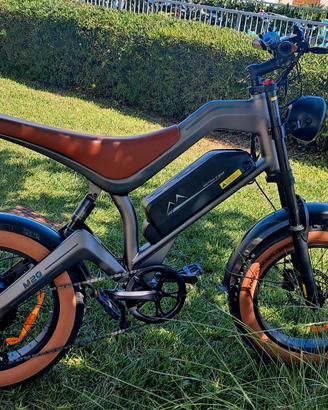 Bici elettrica e-bike M20  Praticamente Nuova..