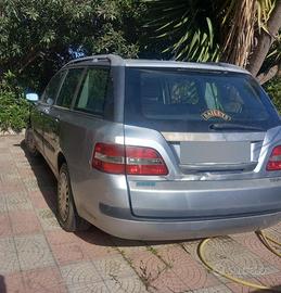 Auto stilo