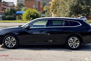 Peougeot 508 station wagon