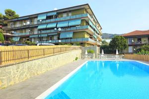 2 LOCALI A SANTO STEFANO AL MARE