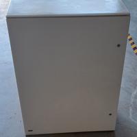 Quadro elettrico Hager FL229B con piastra di fondo