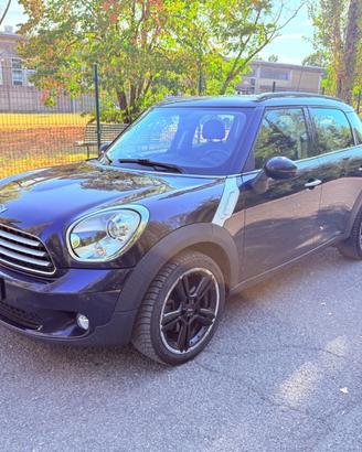 Mini Cooper Countryman 1.6 Benzina- OK PERMUTE !!!