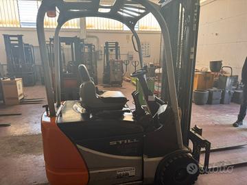 Carrello elevatore elettrico marca Still portata 1