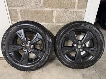Kit 4 Ruote Invernali 17" - Yokohama 215/60 R17