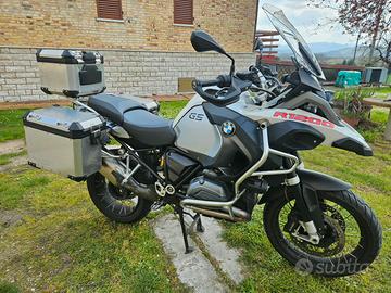 Bmw R1200 GS Adventure Akrapovic 