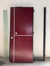 Porta blindata usata già smontata