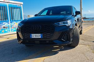 Audi Q3 Sportback Black Edition