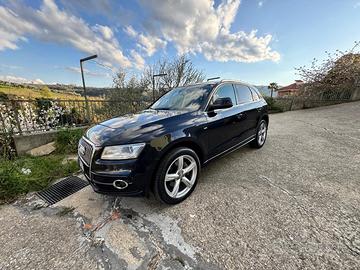 Audi Q5 3.0 TDI QUATTRO S-Line