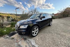 Audi Q5 3.0 TDI QUATTRO S-Line
