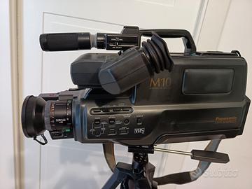 Telecamera con Treppiedi