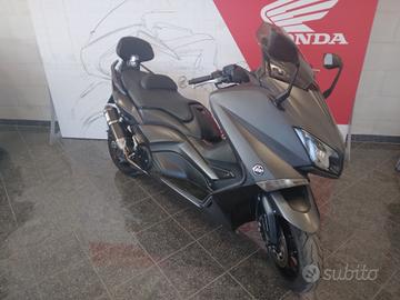 Yamaha T Max 530