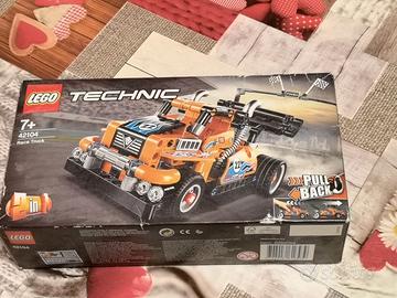 Lego race truck
