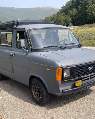 Camper Puro TRANSIT Furgone camperizzato vintage