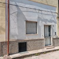 Casa con cantina