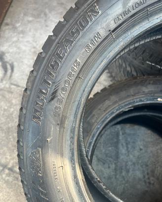 2 gomme 165/60R15 81H del 2023