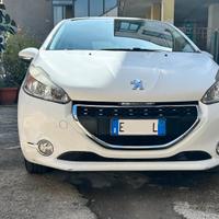 peugeot 208 allure anno 2014