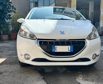 peugeot 208 allure anno 2014