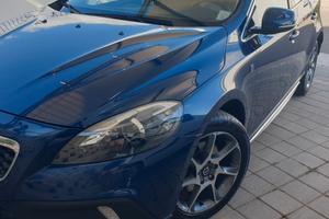 Volvo v40 cc (2012-2020) - 2015