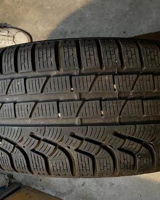 Gomme Invernali Pirelli