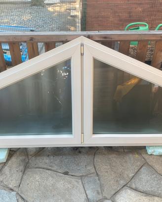 Finestra apribile finstral nuova Serramento pvc