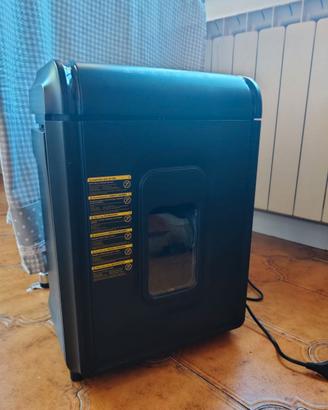 Distruggidocumenti Amazon Basics