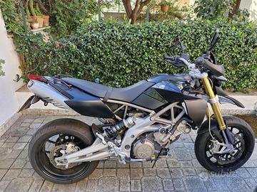Aprilia dorsoduro 750