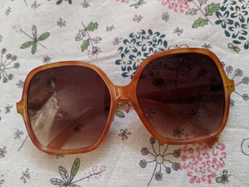 Occhiali vintage stile anni ’60
