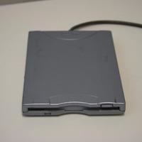 4 Unità disco floppy USB esterna