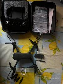 Drone giocattolo con telecamera