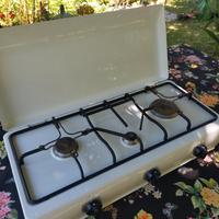 cucina da campeggio a gas.