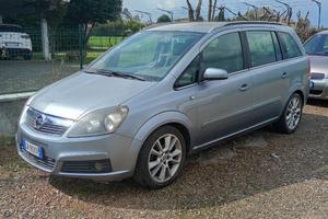 Auto Opel zafira anno 2005