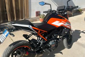 KTM DUKE 125
