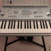 Yamaha PSR 273