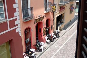 Locale commerciale arredato BAR