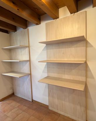 Scaffalature in legno