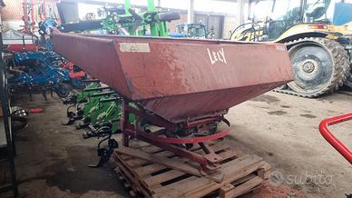 Spandiconcime Lely L2010