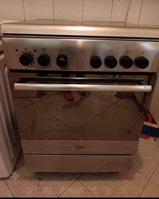 Forno Ariston + 4 fuochi 