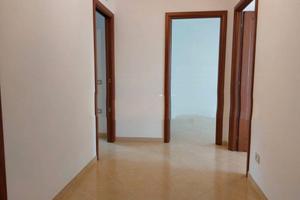 Ampio trilocale completamente ristrutturato