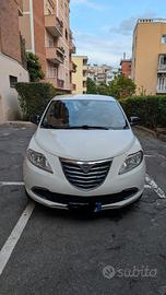 Lancia Y 2011 benzina