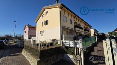 APPARTAMENTO RECENTE SU 2 LIVELLI CON TETTO IN LEG