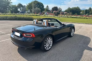 Nuova FIAT Spider 124