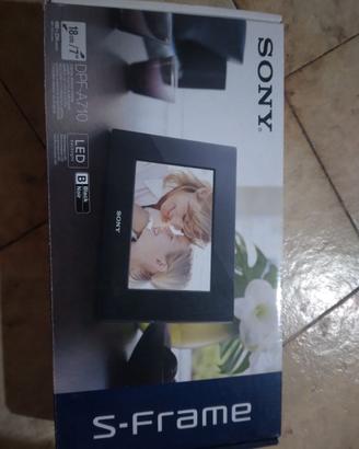 SONY CORNICE DIGITALE S-FRAME DPF-C70A Led display