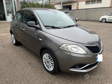 Lancia Ypsilon 1.2 Gold 69cv OK NEOPATENT. PDC/CLI