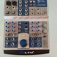 MIXER  MARCA "ALTO" AMX 100 FX 10 CANALI