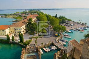 Locale Commerciale - Sirmione