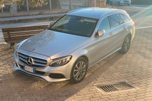 Mercedes Classe C SW 220 D 4 matic
