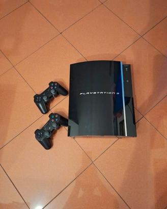 PlayStation 3 + 2 Controller + 8 Giochi 